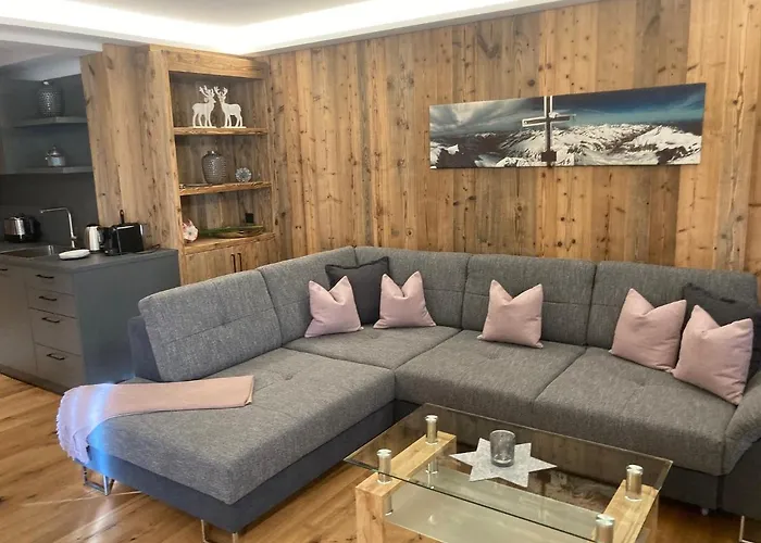 Апартаменты Lodge14 *